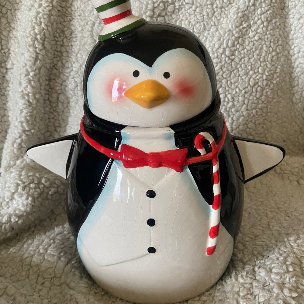 Vintage High Gloss Penguin Cookie Jar